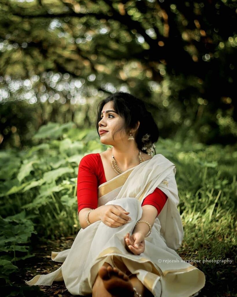 70deb9d9104f4ce6975983a81b89a288